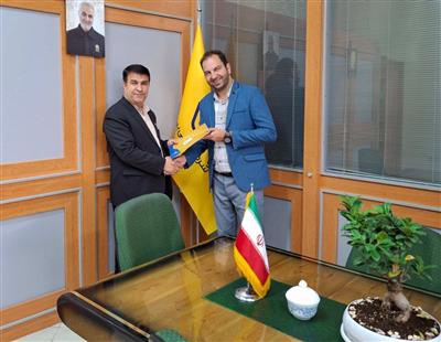 تقدیر از كارشناس روابط عمومی منطقه پستی جنوب شرق
